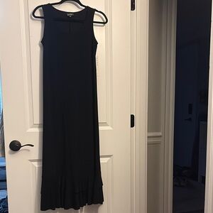 Nicole Miller maxi dress black ruffle hem xs holiday party or New Year’s Eve